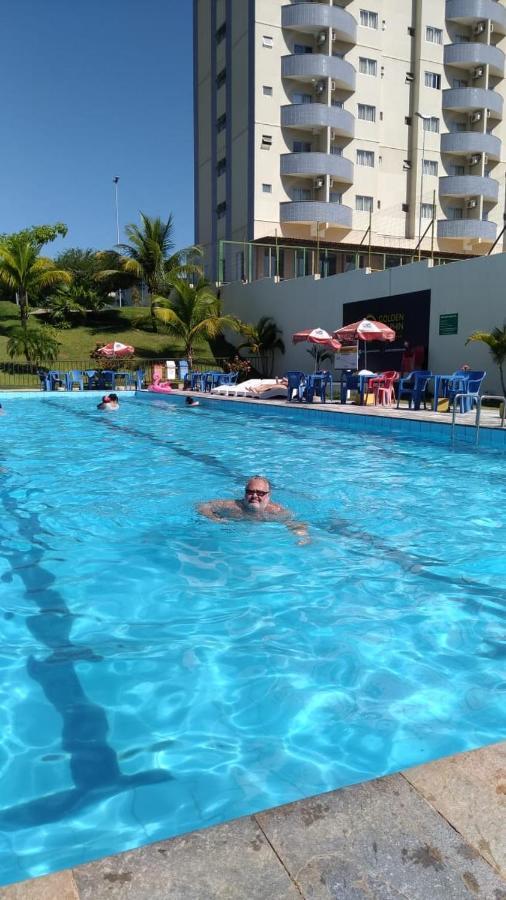 Hotel Golden Dolphin Resort - Flat No Decimo Andar Quarto Com Varanda Caldas Novas Exterior foto
